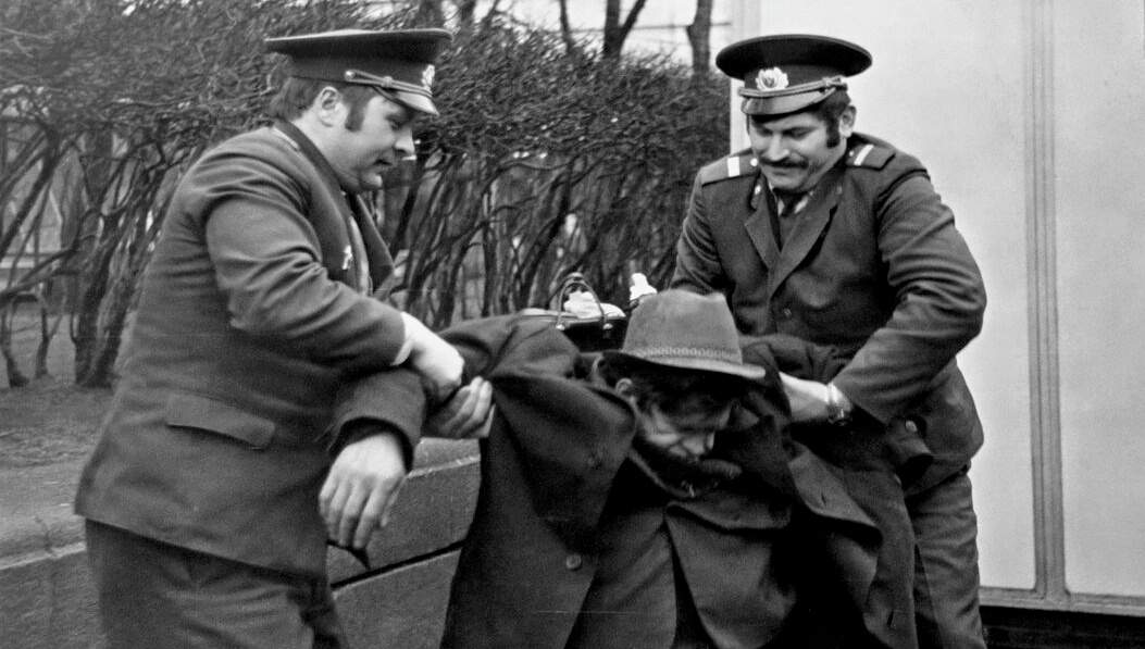 Зачастую после проведённой ночи в вытрезвителе вскрывается много чего любопытного. Фото из открытых источников.