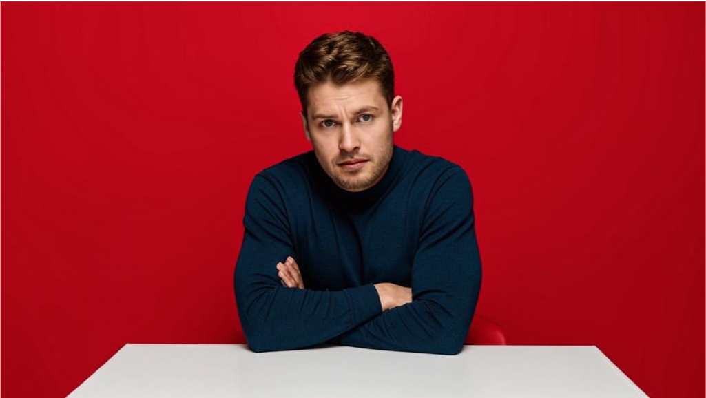 Фото создано при помощи нейросети Kandinsky 3.1