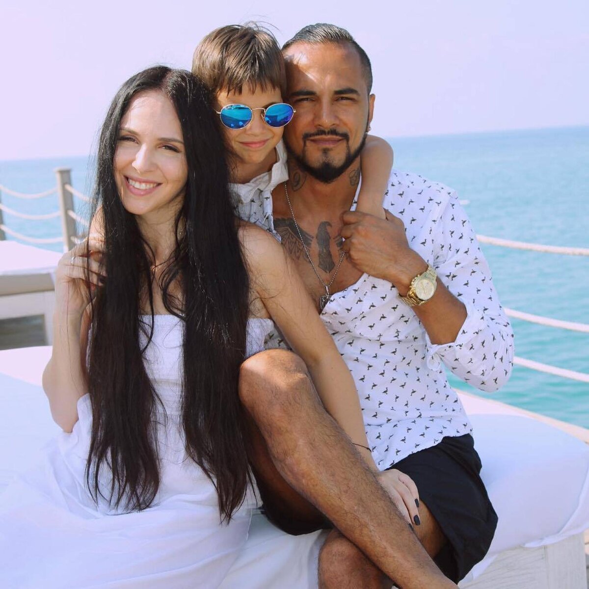    Натан с семьей. Фото: Инстаграм (запрещен в РФ) Натана