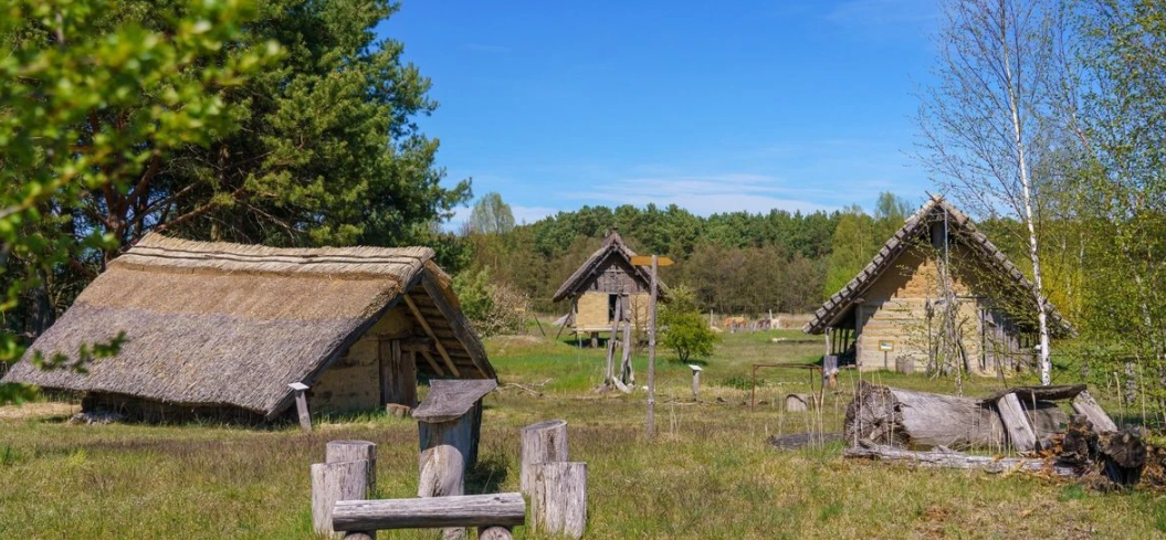 Германское поселение в Музее под открытым небом в земле Бранденбург