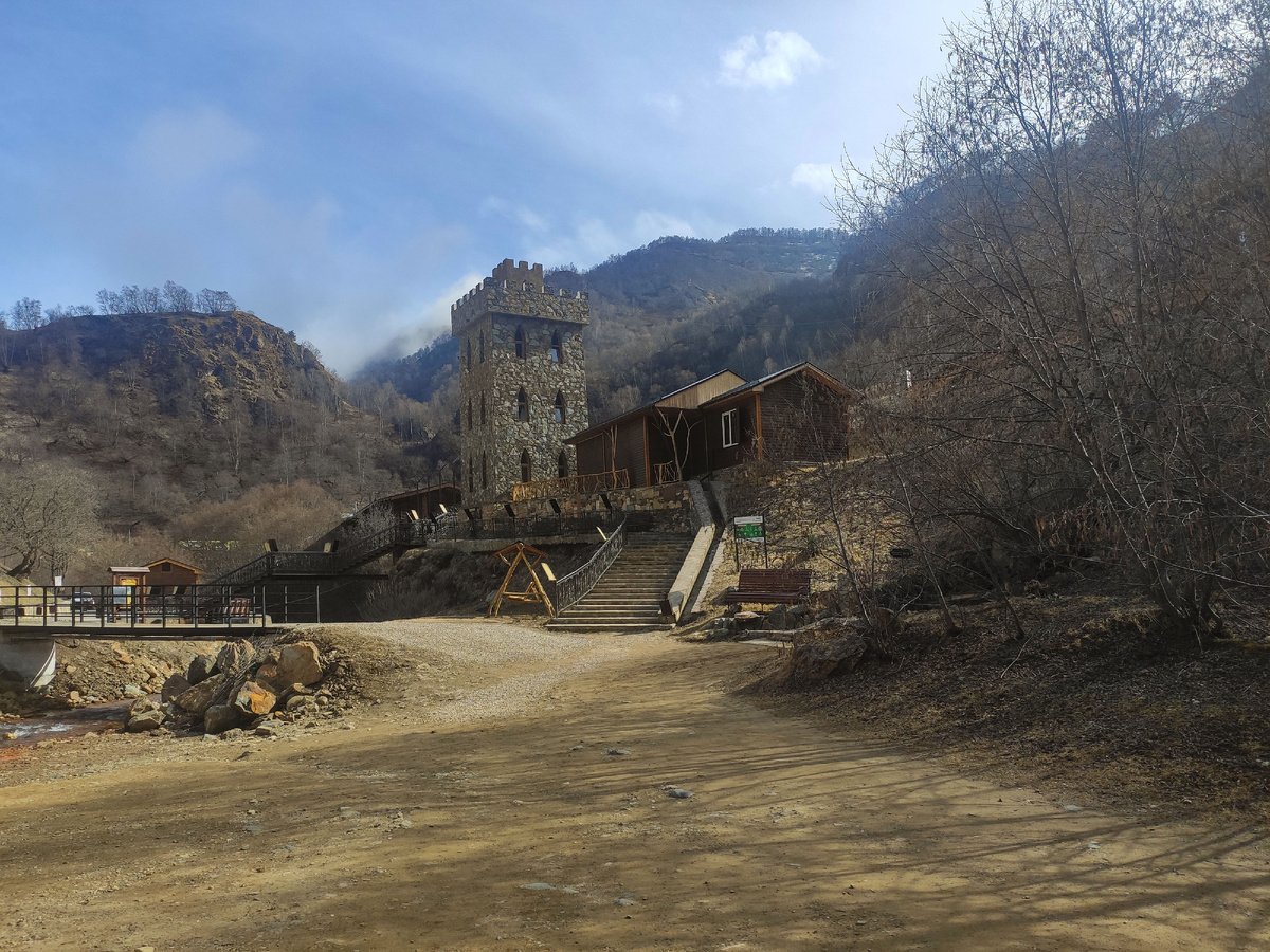 Башня страж Долины Нарзанов. Листайте галерею>>