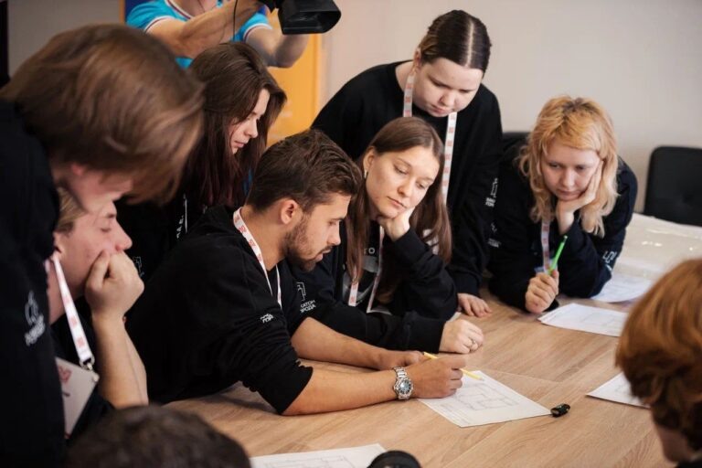    Проекты благоустройства кинотеатра «Сталь» разработают на урбанистическом хакатоне «Города» в Новотроицке «О»