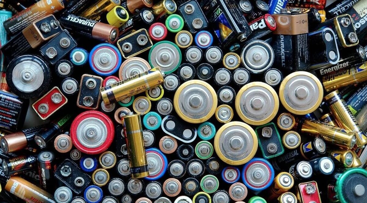    Все батарейки работают примерно одинаково. Источник изображения: АИФ