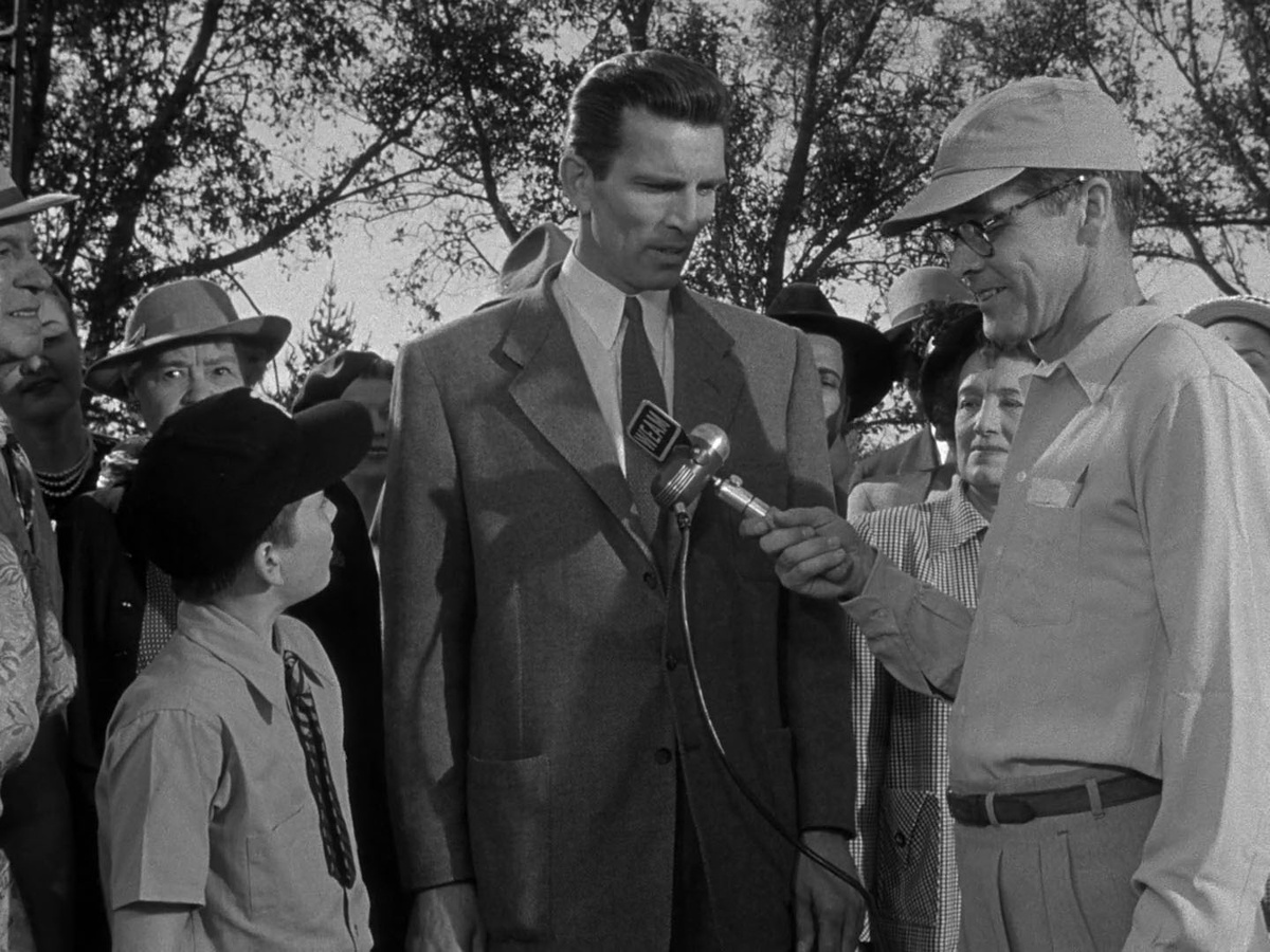 Кадр из фильма "День, когда Земля остановилась" (1951)