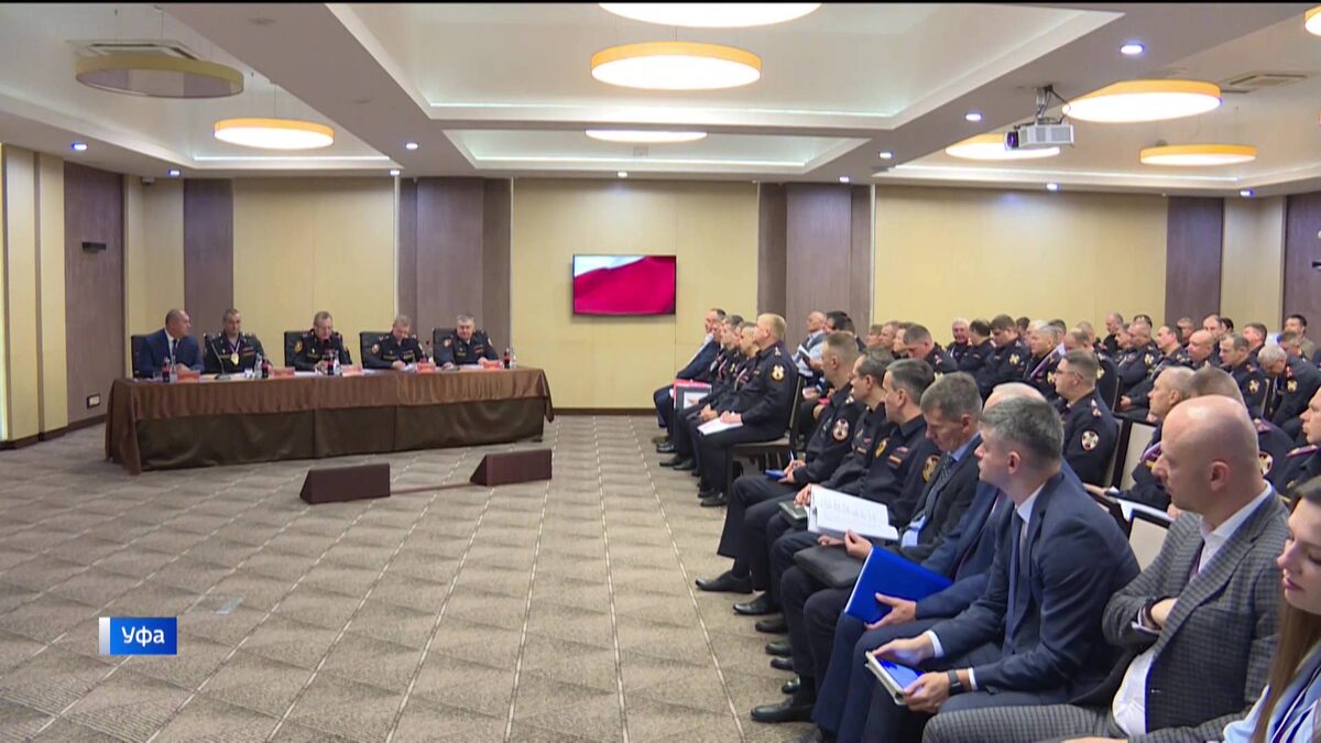    В Уфе на заседании Росгвардии обсудили развитие систем безопасности