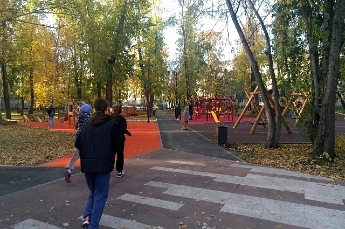    Жители Екатеринбурга выступили против строительства в парке Энгельса