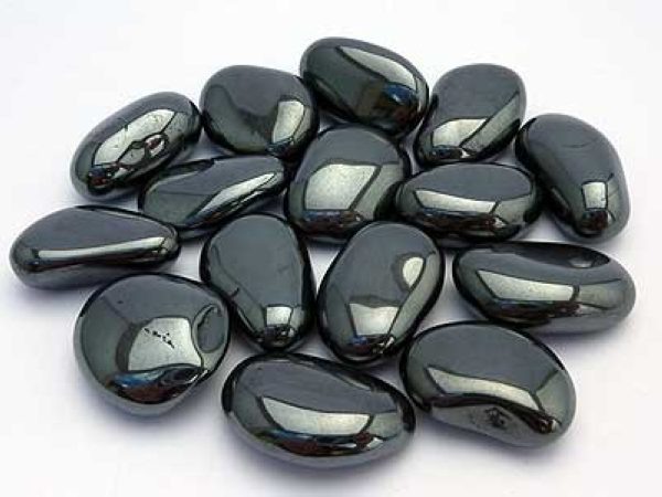 Галтовка гематита.