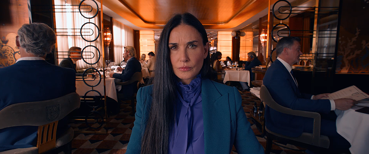 Кадр из фильма "Субстанция"