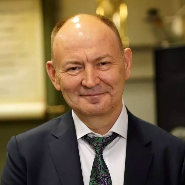 Заслуженный врач Российской Федерации, доктор медицинских наук и главный врач Иркутской областной детской клинической больницы Юрий Андреевич Козлов был удостоен звания лауреата международной гуманитарной премии «Совесть» в номинации «Милосердие и забота».