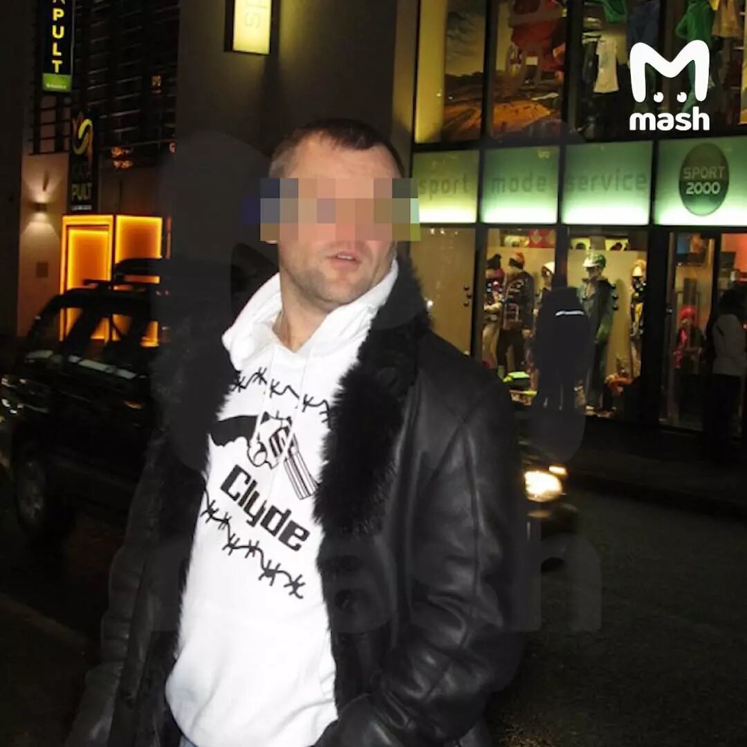 Мужчина сейчас находится на допросе. Фото: Телеграм-канал Mash