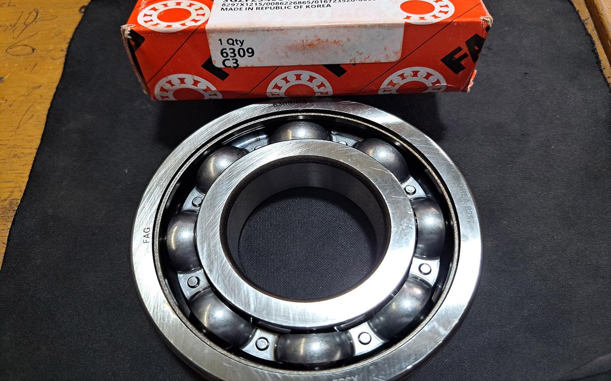    Abdi Yanzil / Shutterstock / FOTODOM