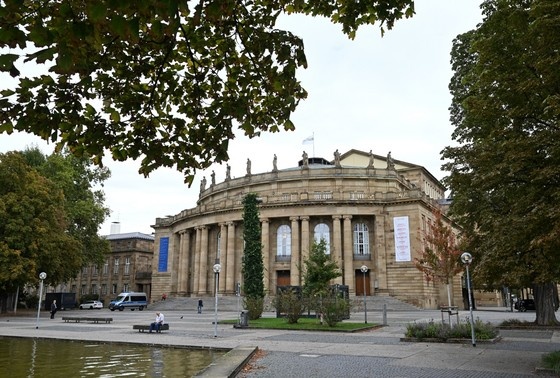    Здание Штутгартской государственной оперы