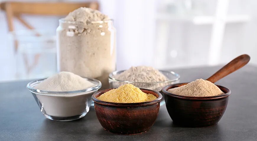   Важно понимать особенности каждого вида муки и их сочетаний, чтобы добиться в хлебе без глютена легкости, пористости, подъема и вкуса (Shutterstock/FOTODOM)