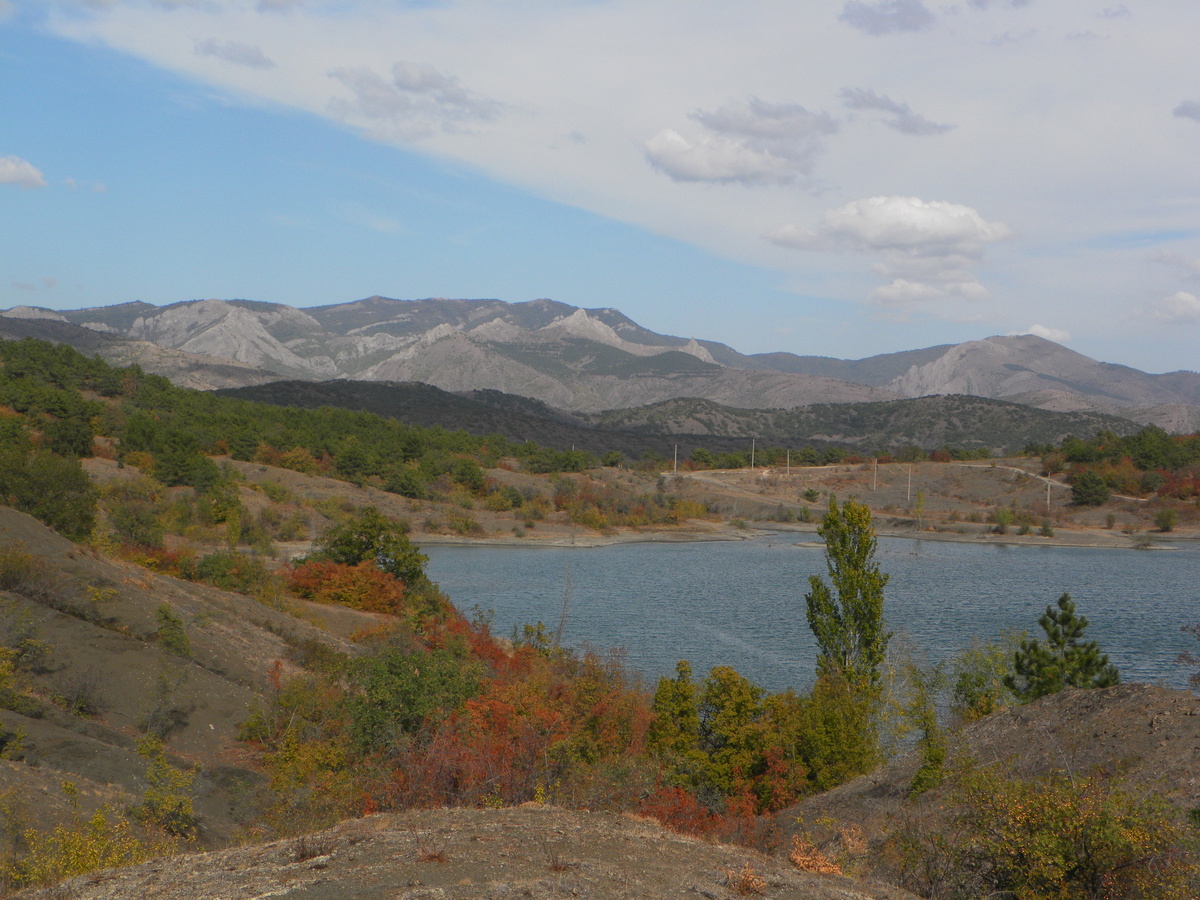 Озеро Пашала осенью