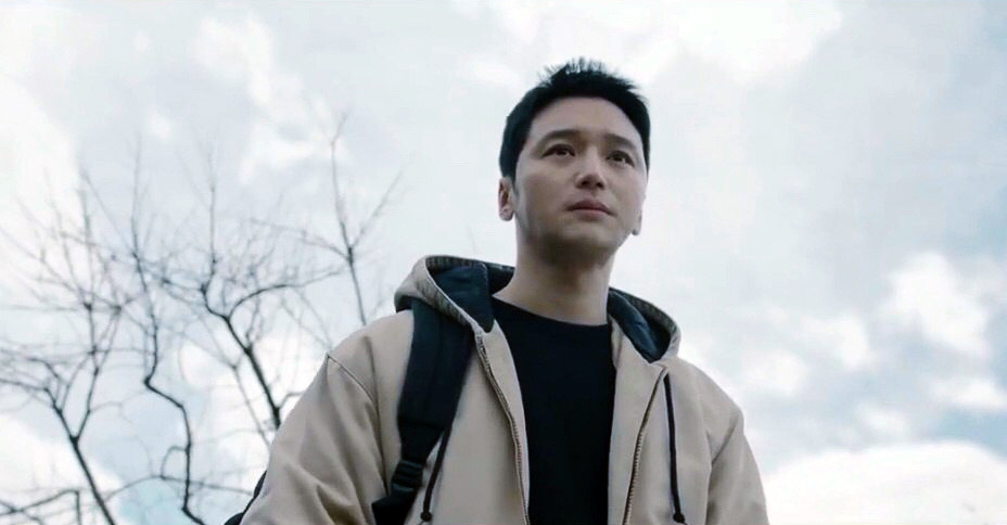 Пён Ё Хан в роли Го Чон У. Кадр из сериала «Белоснежка должна умереть»