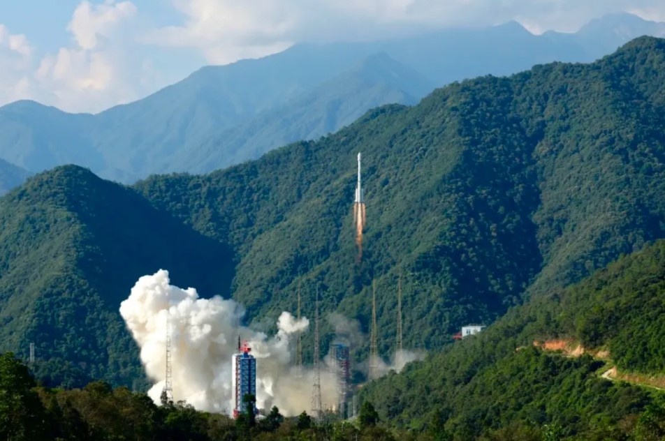 Старт ракеты-носителя Long March 3B из Сичана с 59-м и 60-м навигационными спутниками Beidou, 19 сентября 2024 года. Источник: CASC  📷
