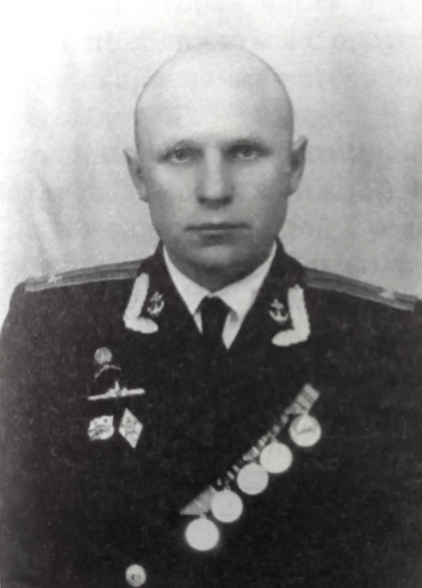 Капитан 2 ранга М.К.Мальков