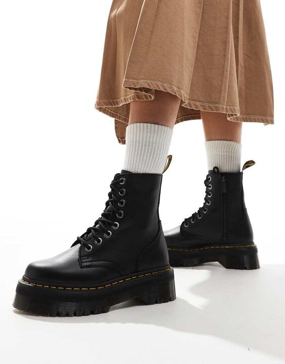 Dr. Martens Jadon