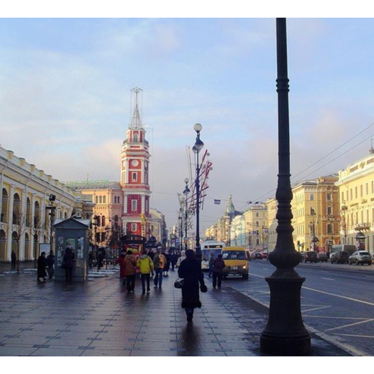 Жители Петербурга гордятся Невским проспектом и искренне его ценят.