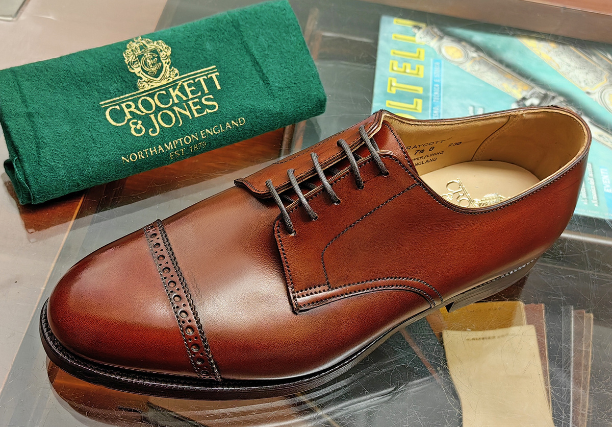 Фото 2. Четвертные Брогги (англ., Quater Broque)