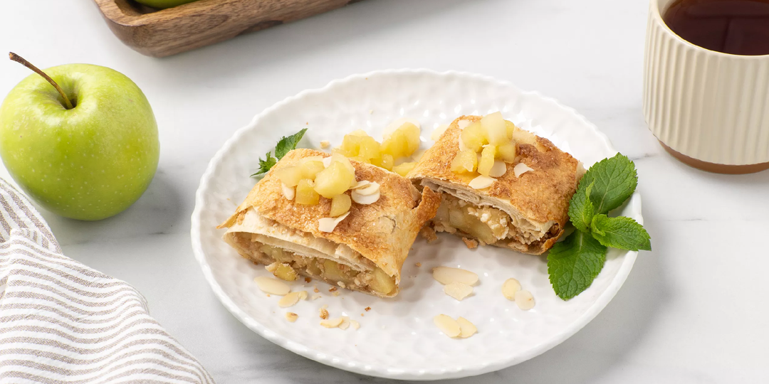 Штрудель из лаваша с яблоками