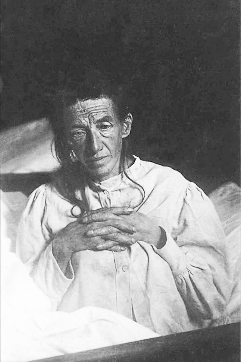    Августа Детер