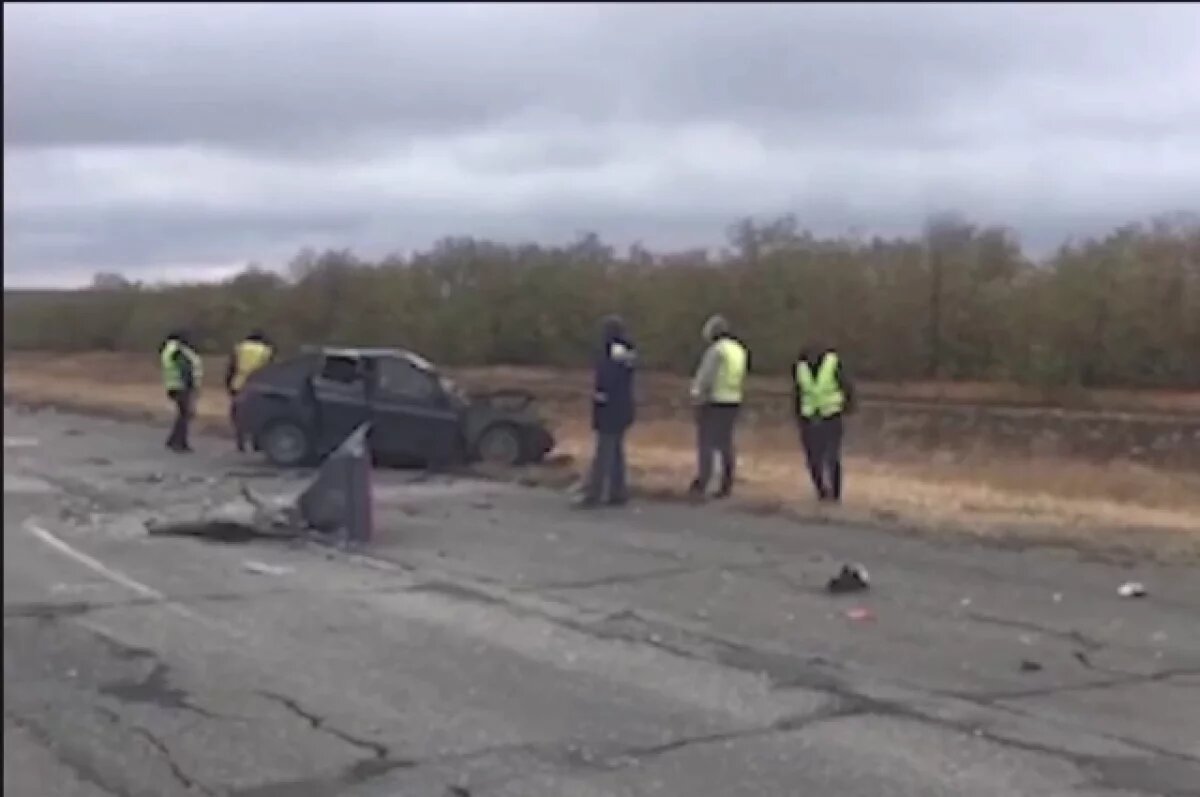    Последствия аварии с погибшим водителем попали на видео под Волгоградом