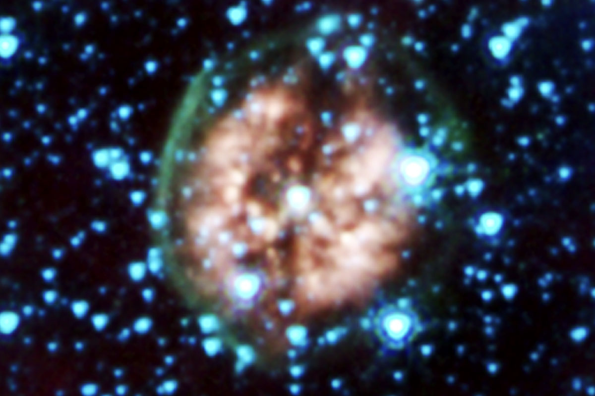 © NASA/JPL-Caltech/J. Hora (Harvard-Smithsonian CfA)