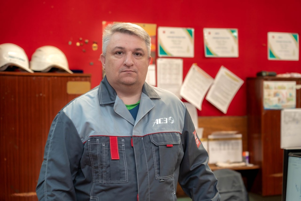 Корабелы ОСК: начальник бюро сдаточных механиков отдела испытаний Амурского судостроительного завода Сергей Щербина