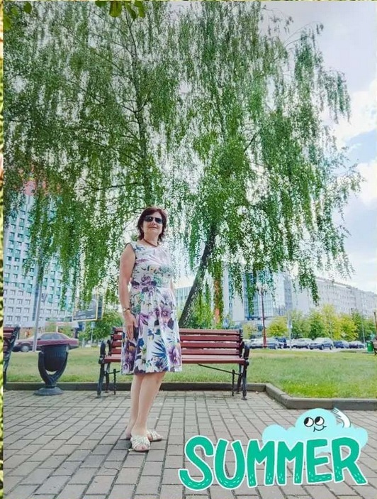 Отдых на городской скамейке.