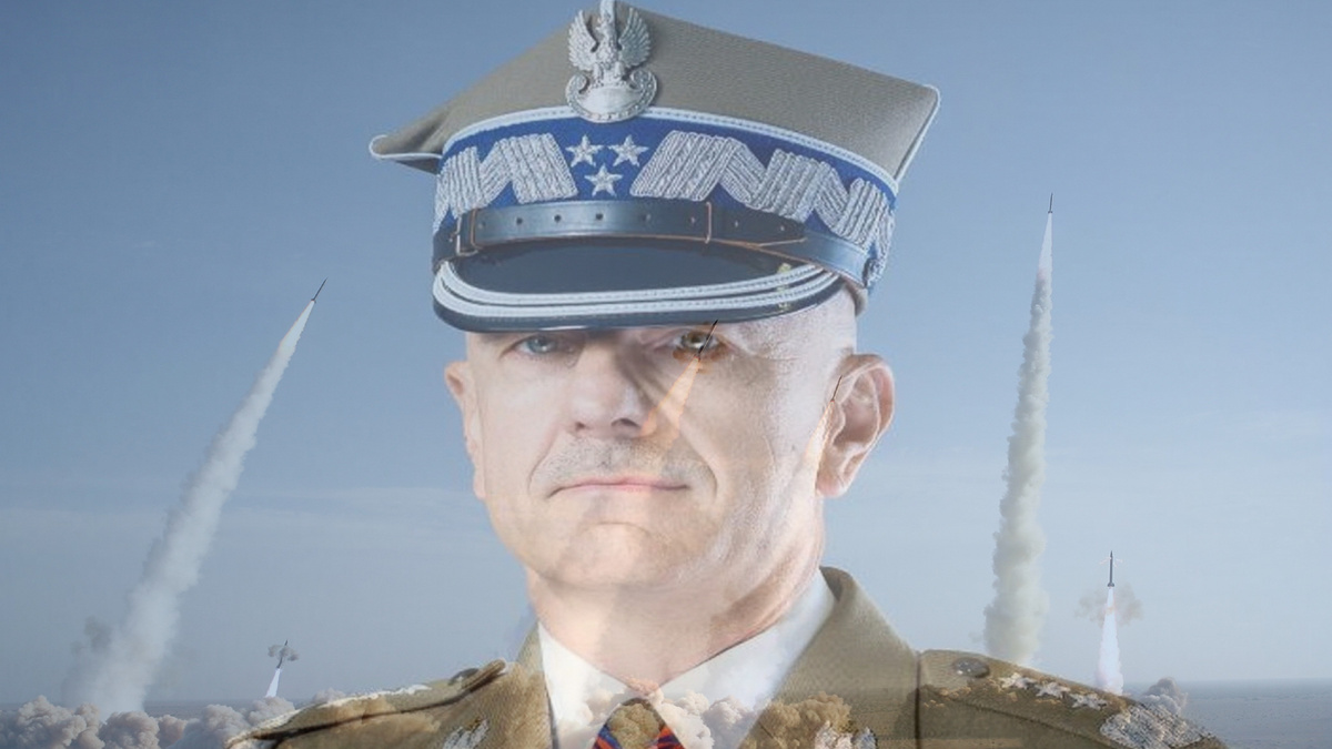 Вот такой коллаж с генералом получился. 