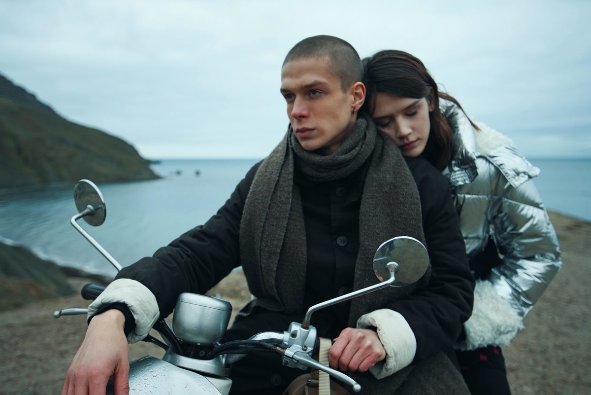 фото с сайта https://www.kino-teatr.ru/kino/movie/ros/152497/foto/1107912/