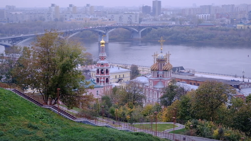 Осенний парк 800-летия Нижнего Новгорода на Набережной Федоровского