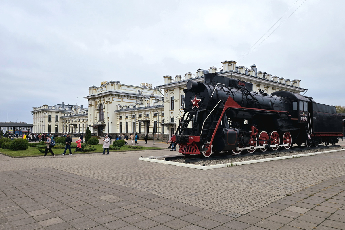 Железнодорожный вокзал Рыбинск