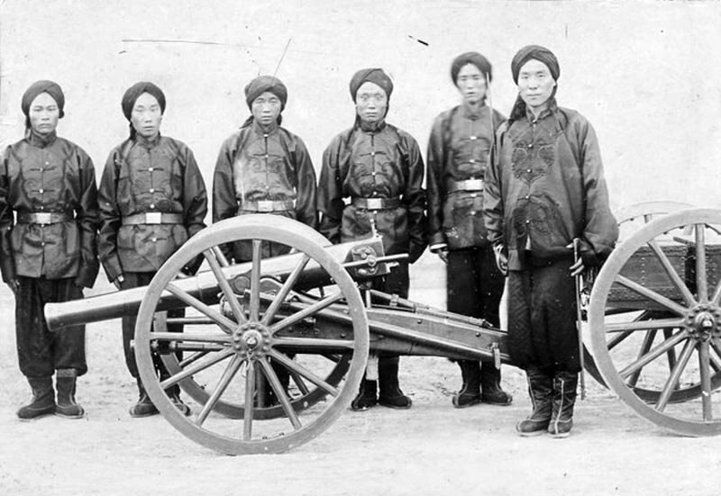 Китайские части с новым европейским оружием. Фото 1880-х годов