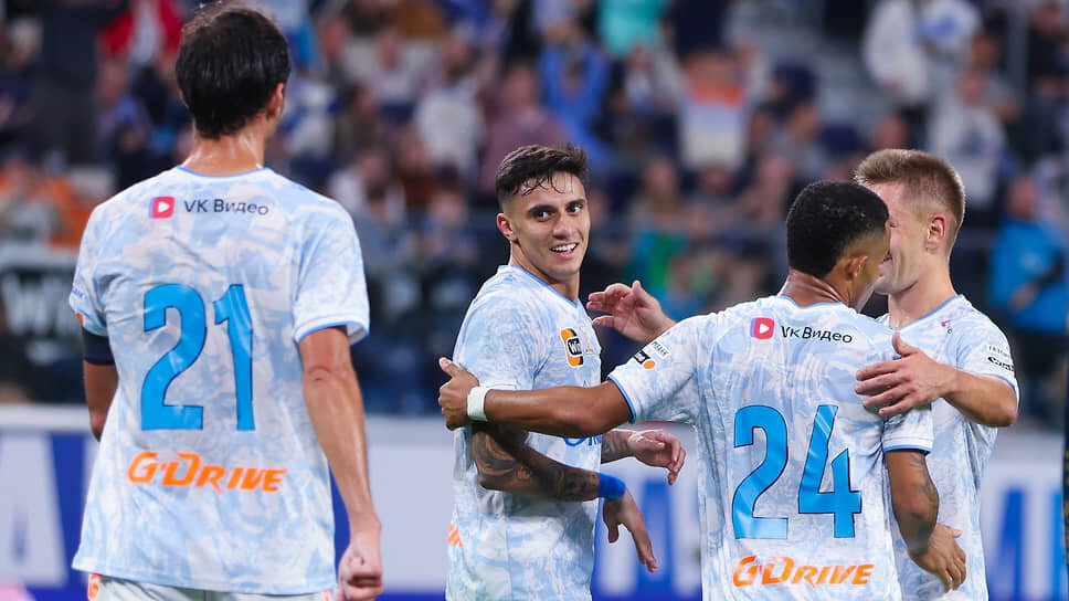 Фото футболистов «Зенита» после победы над сербской «Войводиной».📷Фото: Пресс-служба «Зенита»