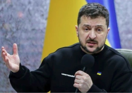    Запад давит: на Украине заговорили о выборах