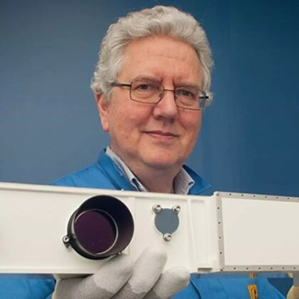 Эндрю Коутс входит в команду разработчиков марсохода NASA «Розалинд Франклин», который будет вести бурение под марсианской поверхностью в поисках признаков микробной инопланетной жизни. Фото: M. de la Nougerede, UCL/MSSL 2018. gresham.ac.uk