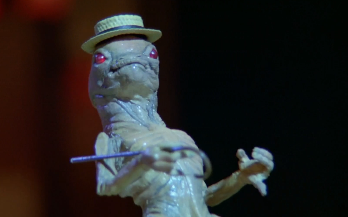 "Только мюзикл спасет франшизу!" кадр из фильма "Космические яйца"  1987 года