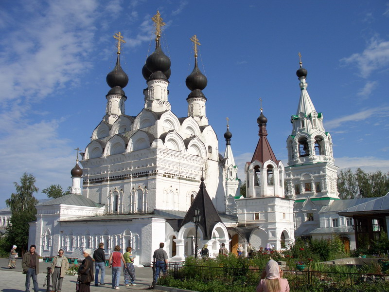 Троицкий собор женского монастыря. Фото с сайта https://ru.wikipedia.org/wiki/Муром. Взято с Яндекс.Картинки