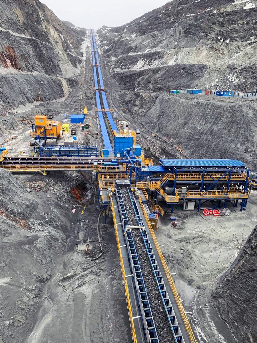    "Карельский окатыш" завершает реализацию инвестпроекта по созданию комплекса циклично-поточной технологии. Фото: Минэкономразвития Карелии / ВК