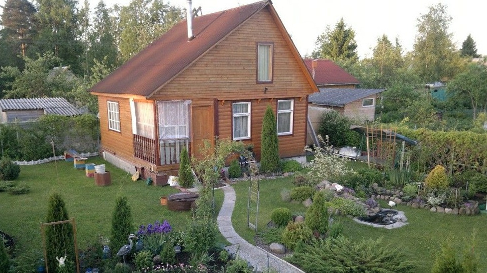 Вот и сегодня хочу поделиться с вами своими мыслями, как иметь дачу и сохранить здоровье.