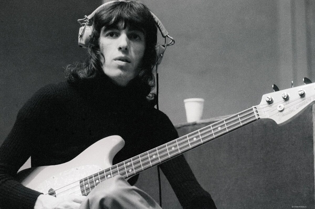 Bill wyman rhythm kings. Билл Уаймен Роллинг стоунз. Роллинг стоунз Билл Уаймен молодой. Басист Роллинг стоунз Билл Уаймен. Билл Уаймен в молодости.