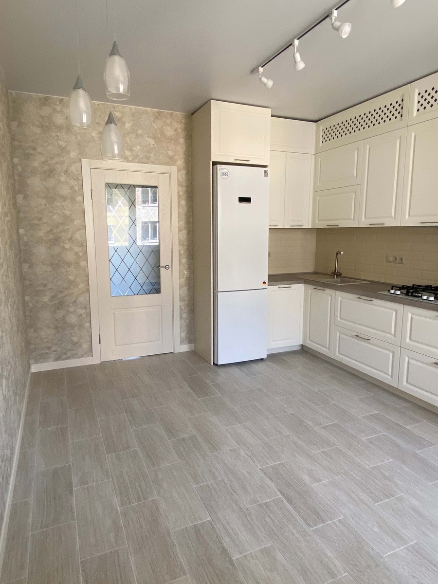 Фото и интерьер: КапиталСтрой | Научная, 7А