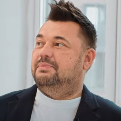     Сергей Жуков раскритиковал неприличные каверы песен «Руки вверх!»