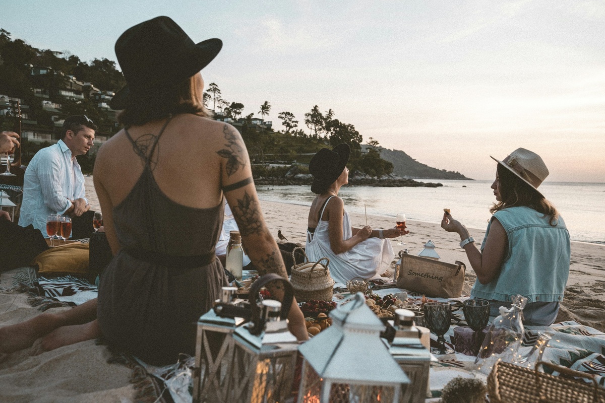 https://unsplash.com/photos/woman-in-black-tank-top-sitting-on-white-and-blue-lounge-chair-during-daytime-zY_-7bVI-_E?utm_content=creditShareLink&utm_medium=referral&utm_source=unsplash