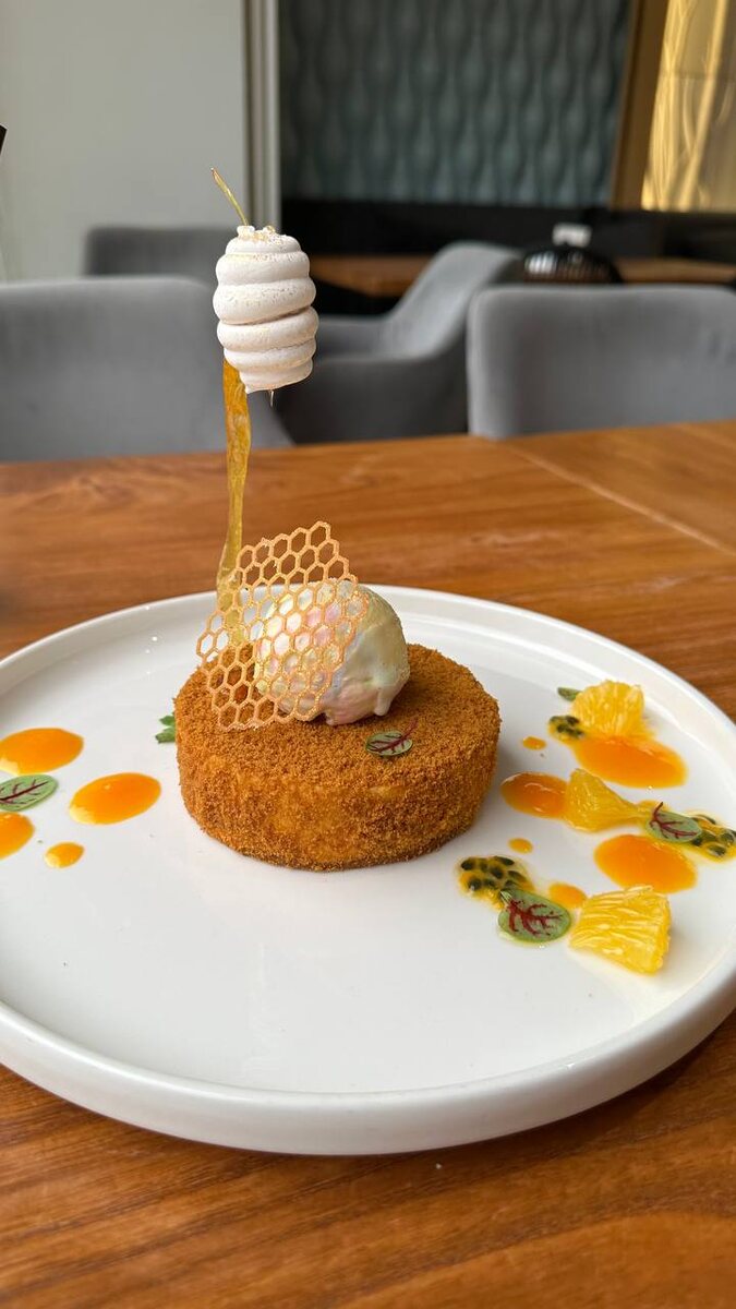 Десерт "Медовик"