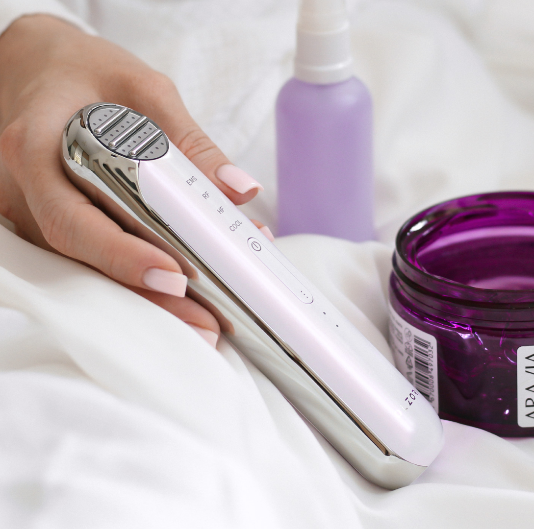 Косметологический прибор Splando 5-в-1: EMS, RF, HF, LED и COOL