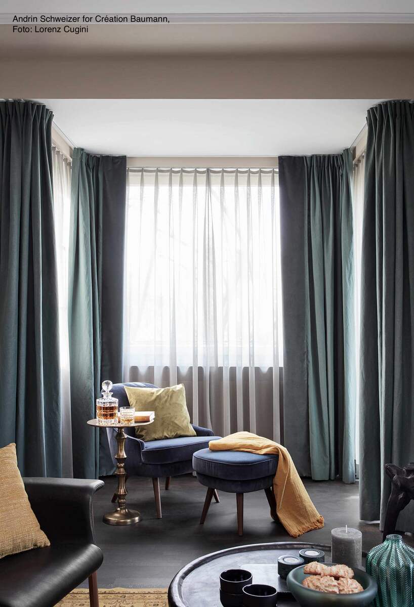 Эта фотография и далее в галерее – ткани швейцарской текстильной фабрики Creation Baumann