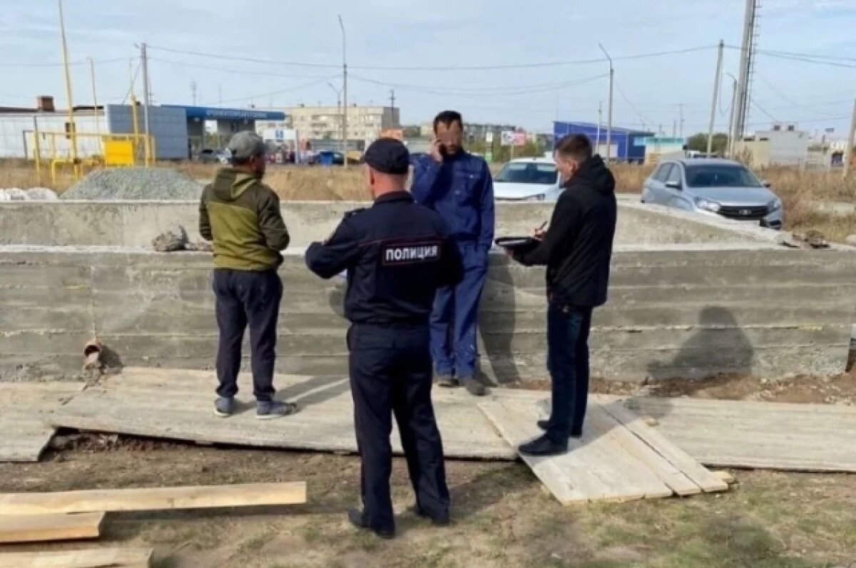    13,6 млн рублей заплатит подрядчик за мигрантов на стройке аэропорта Орска